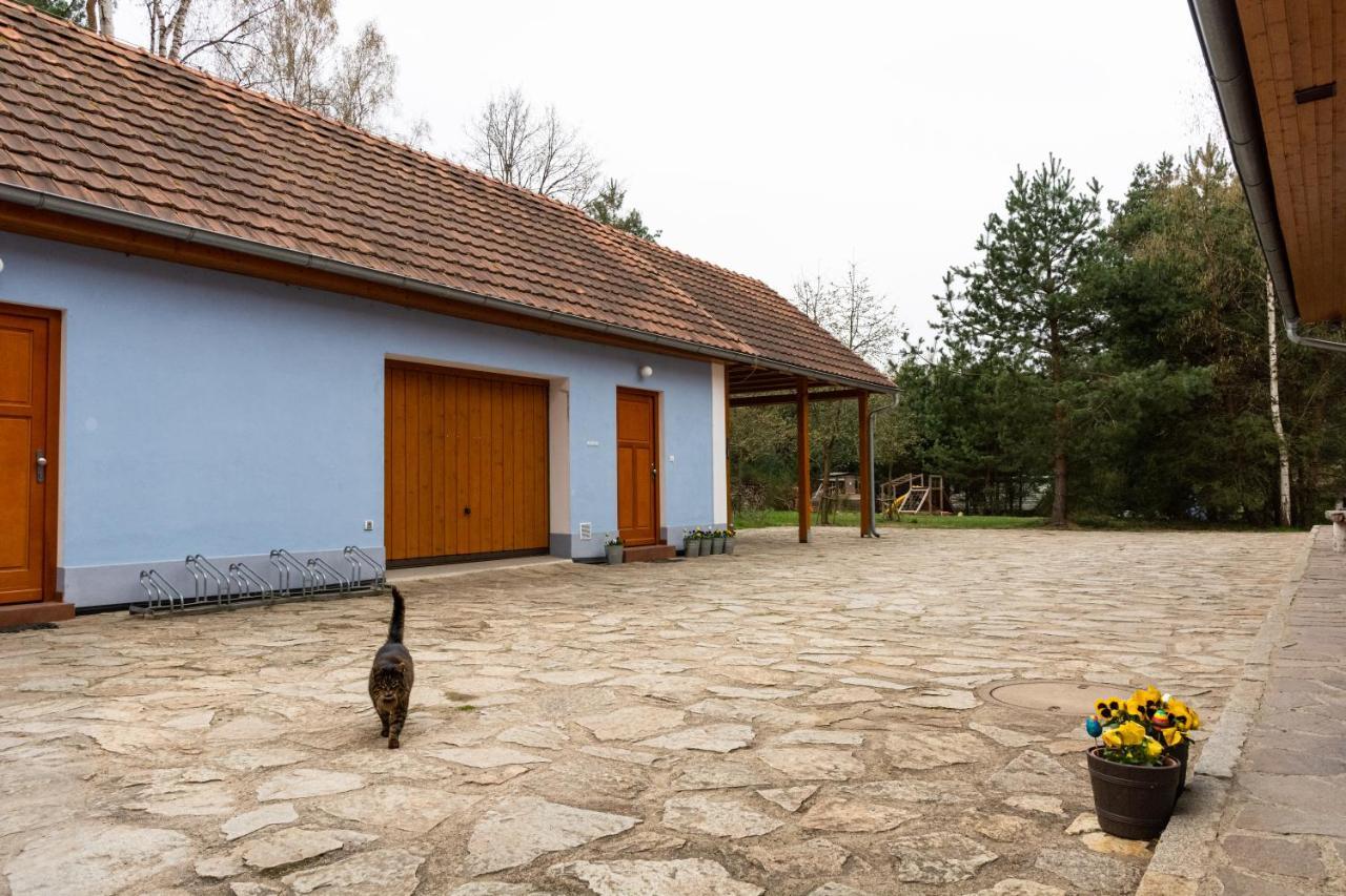 Penzion U Hajovny U Piskoven - Vlkov Exterior photo
