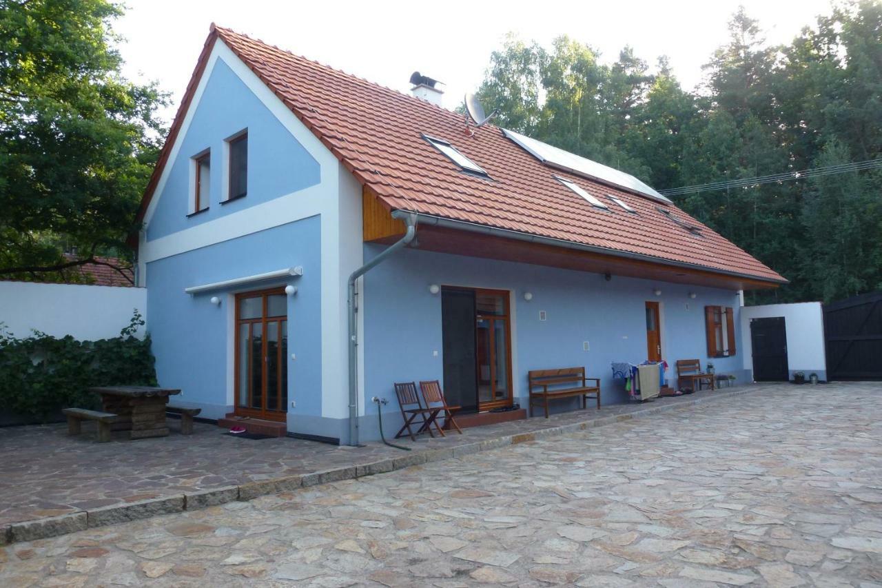 Penzion U Hajovny U Piskoven - Vlkov Exterior photo